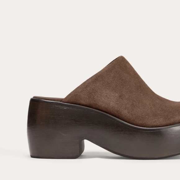 🆕EVERLANE The Puffa Wooden Clog in Suede - Picture 3 of 15